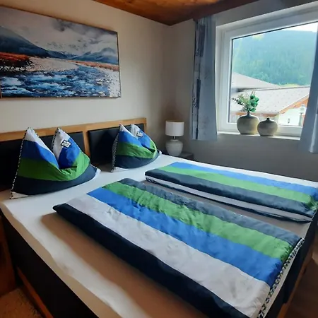 Mountainview Mit Balkon Und Carport Flachau