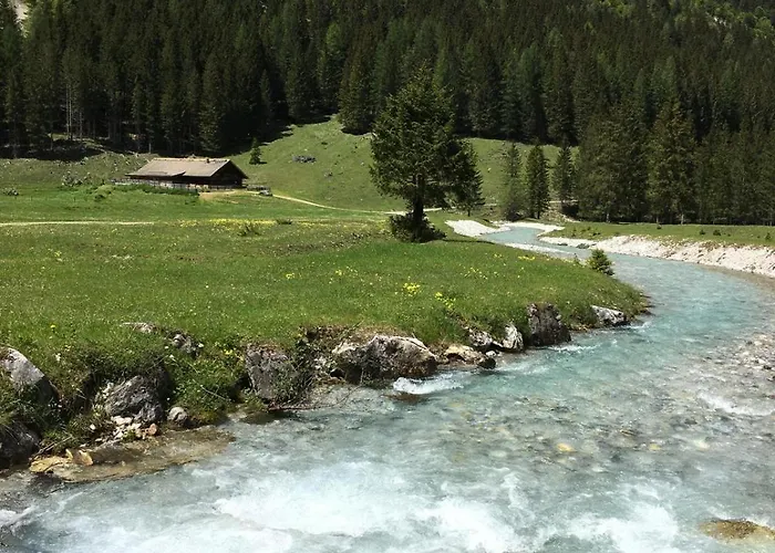 Mountainview Mit Balkon Und Carport Apartamento *